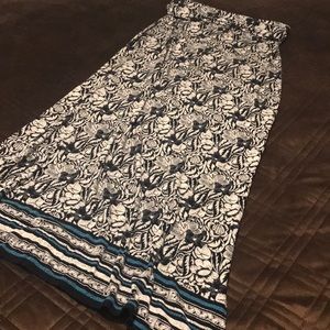 🦋Max Studio maxi skirt size Small